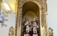 Visita familiar a los secretos que alberga la Iglesia de la Veracruz