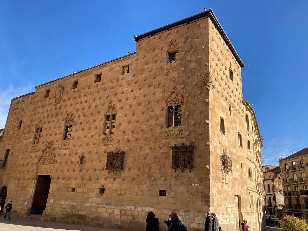 Monumento Casa de las Conchas de Salamanca